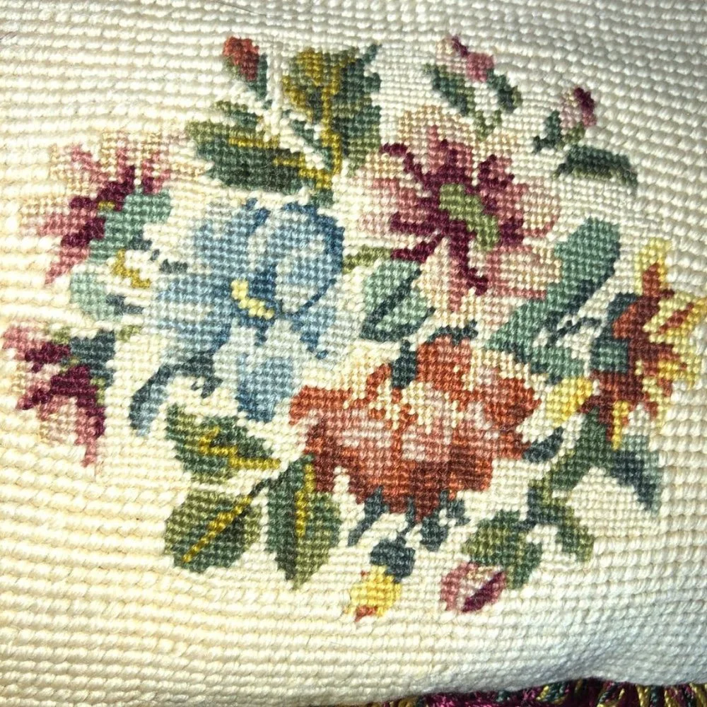 Vintage One of A Kind Hand Made liberty Flowers NEEDLEPOINT sateen mini …